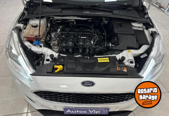 Autos - Ford FOCUS - S - 1.6N 2017 Nafta 77000Km - En Venta
