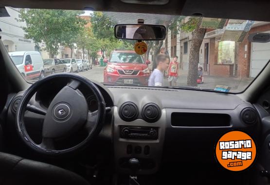 Autos - Renault Logan 2010 GNC 100Km - En Venta