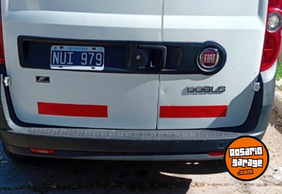 Utilitarios - Fiat Doblo 2014 GNC 150000Km - En Venta