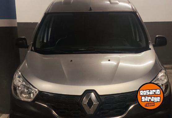 Utilitarios - Renault Kangoo 2019 Diesel 144000Km - En Venta