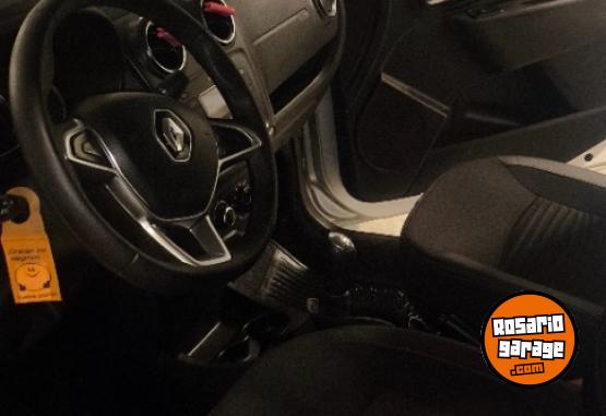 Utilitarios - Renault Kangoo 2019 Diesel 144000Km - En Venta