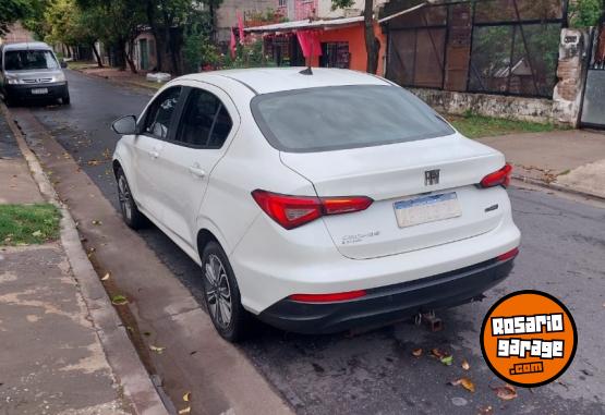 Autos - Fiat Cronos 1.8 full 2022 Nafta 111111Km - En Venta