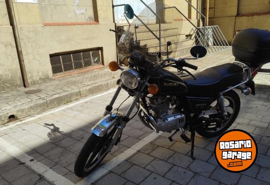 Motos - Suzuki GN 125 H 2016 Nafta 29800Km - En Venta