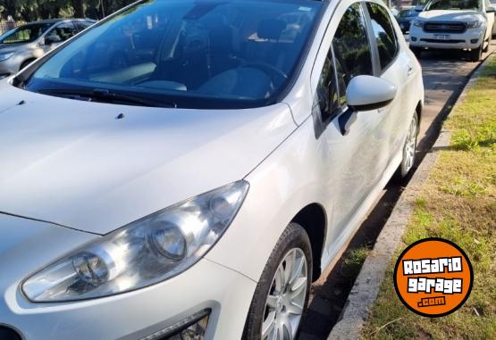 Autos - Peugeot 308 2013 Nafta 132000Km - En Venta