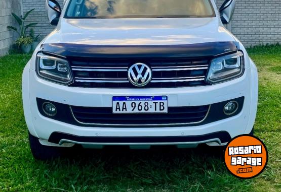 Camionetas - Volkswagen Amarok 2017 Diesel 94000Km - En Venta