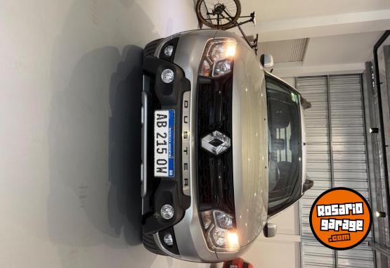Utilitarios - Renault Oroch outsider plus 2.0 2017 GNC 104000Km - En Venta