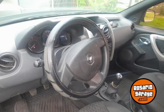 Camionetas - Renault Oroch Outsider 1,6 2017 GNC 127000Km - En Venta