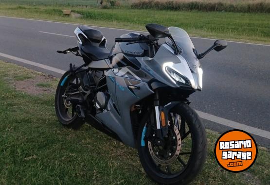 Motos - CF 300SR 2025 Nafta 5900Km - En Venta