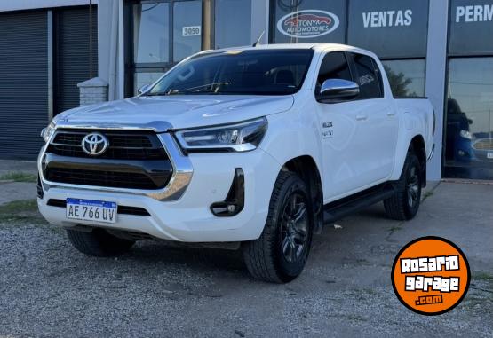 Camionetas - Toyota Hilux 2021 Diesel 90000Km - En Venta