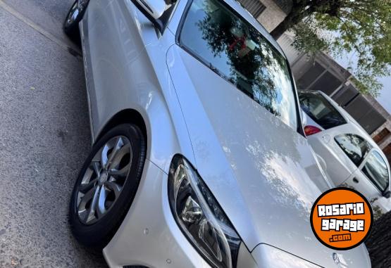 Autos - Mercedes Benz C 250 2017 Nafta 74000Km - En Venta