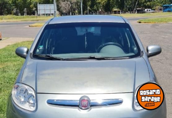 Autos - Fiat Palio Atractive 1.4 2014 Nafta 240000Km - En Venta