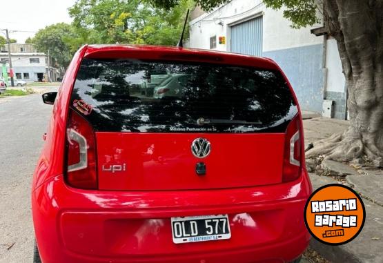 Autos - Volkswagen Up high 2015 Nafta 140000Km - En Venta