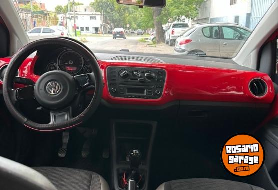 Autos - Volkswagen Up high 2015 Nafta 140000Km - En Venta