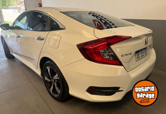 Autos - Honda Civic 2017 Nafta  - En Venta