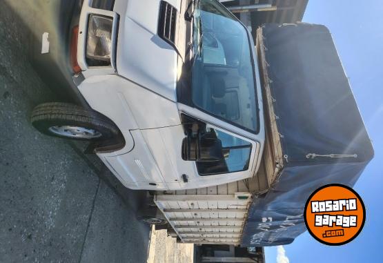 Utilitarios - Renault Rodeo 1998 Diesel 1111Km - En Venta