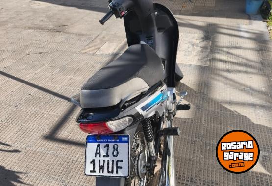 Motos - Motomel Blitz 2023 Nafta 13000Km - En Venta