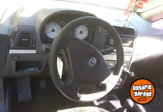 Autos - Fiat Idea hlx 2006 1.8 2006 GNC 230000Km - En Venta