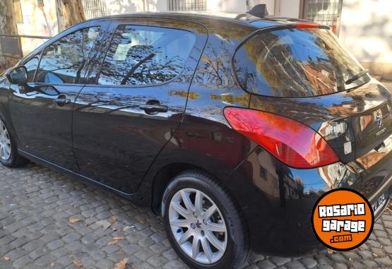 Autos - Peugeot 308 allure NAV 2015 Nafta 140000Km - En Venta