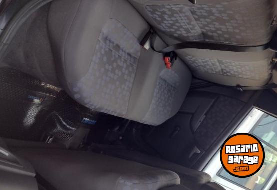 Autos - Suzuki Fun 2011 Nafta 120000Km - En Venta