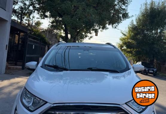 Utilitarios - Ford Eco sport , titanium 2018 Nafta 103000Km - En Venta