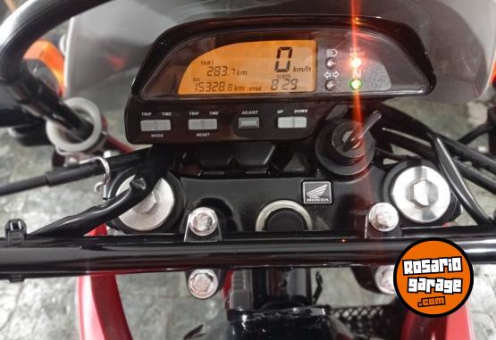 Motos - Honda Tornado 250 2015 Nafta 15000Km - En Venta