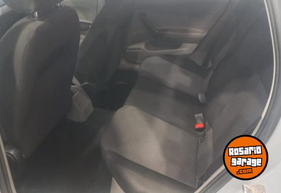 Autos - Volkswagen VIRTUS TRENDLINE 1.6 MT 2018 Nafta 122000Km - En Venta