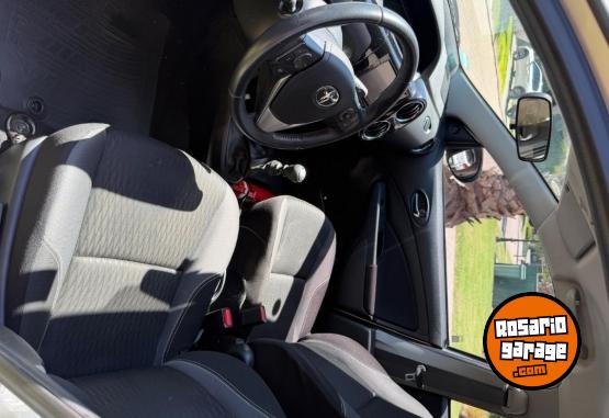 Autos - Toyota Etios 1.5 XLS 2022 Nafta 39000Km - En Venta