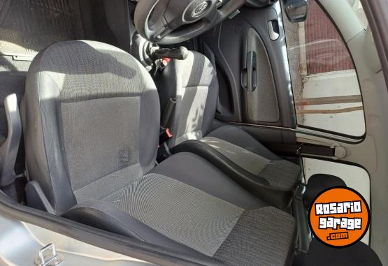 Autos - Volkswagen Voyage 2013 Nafta 250000Km - En Venta