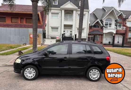 Autos - Volkswagen SURAN 2009 Nafta 150000Km - En Venta