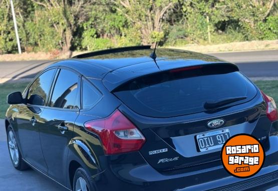 Autos - Ford Focus se plus 2014 Nafta 94000Km - En Venta