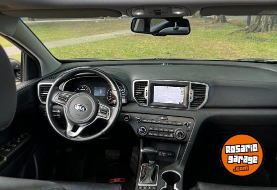 Camionetas - Kia Sportage 2018 Diesel 120000Km - En Venta