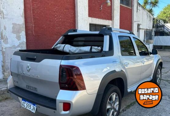 Camionetas - Renault Duster Oroch Outsider Plu 2018 GNC 100000Km - En Venta