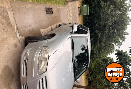 Autos - Volkswagen Gol 2011 Nafta 148000Km - En Venta