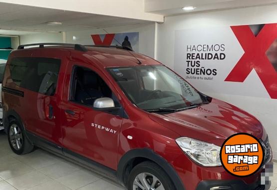 Utilitarios - Renault RENAULT KANGOO II STEPWAY 2024 Nafta 60000Km - En Venta