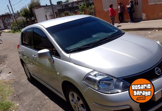 Autos - Nissan Visia 2015 Nafta 115000Km - En Venta