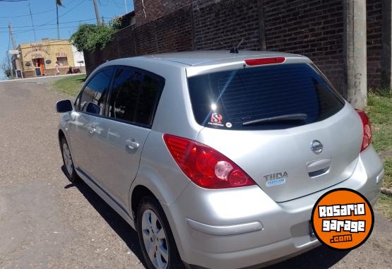 Autos - Nissan Visia 2015 Nafta 115000Km - En Venta