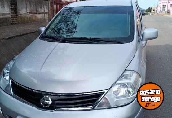 Autos - Nissan Visia 2015 Nafta 115000Km - En Venta