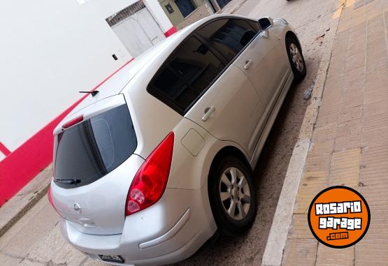 Autos - Nissan Visia 2015 Nafta 115000Km - En Venta