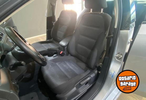 Autos - Volkswagen Vento Advance  2.5L 2016 Nafta 98000Km - En Venta