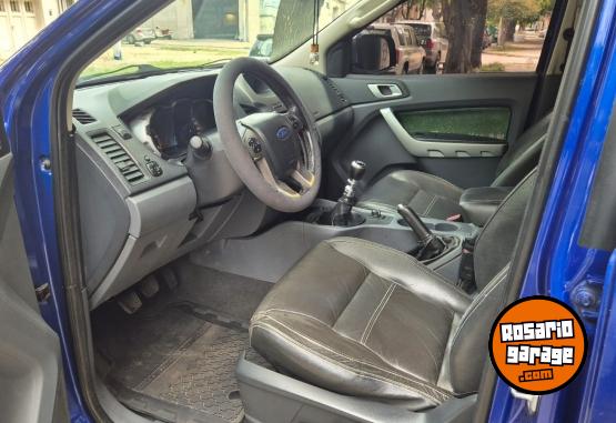 Camionetas - Ford Ranger limited permuto 2014 Diesel 190000Km - En Venta