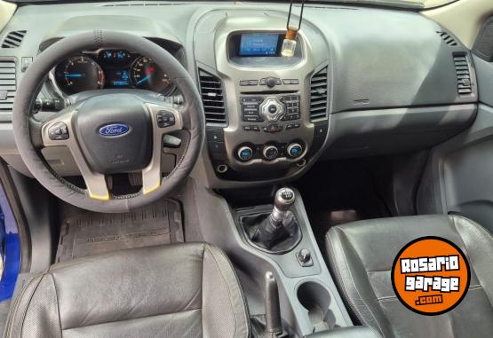 Camionetas - Ford Ranger limited permuto 2014 Diesel 190000Km - En Venta
