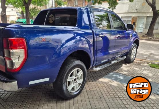 Camionetas - Ford Ranger limited permuto 2014 Diesel 190000Km - En Venta