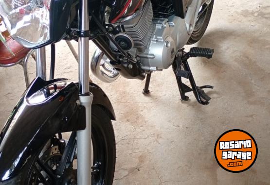 Motos - Honda Titan 2020 Nafta 14700Km - En Venta