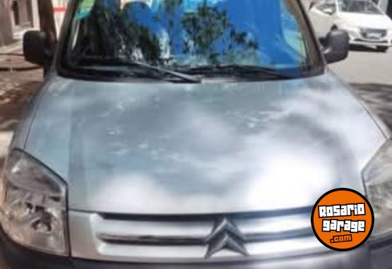 Utilitarios - Citroen Berlingo 2018 Diesel 115000Km - En Venta