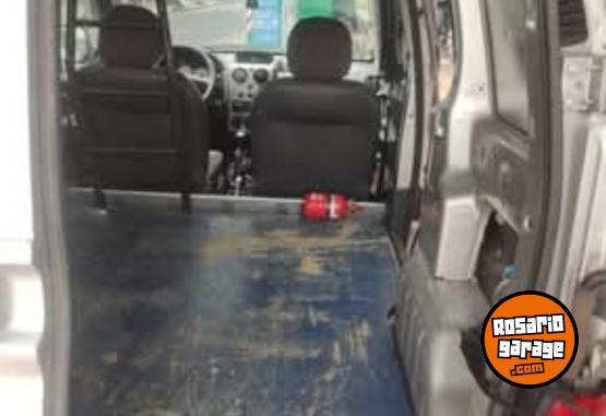 Utilitarios - Citroen Berlingo 2018 Diesel 115000Km - En Venta