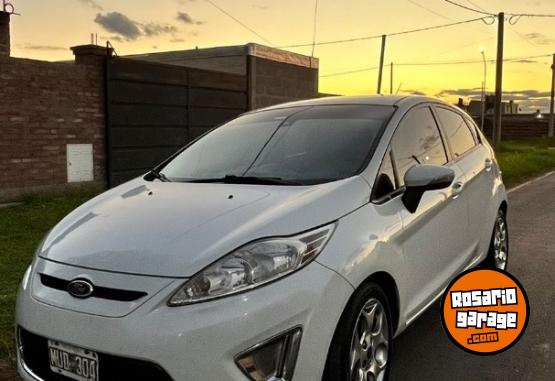 Autos - Ford Kinetic 2013 Nafta 220000Km - En Venta