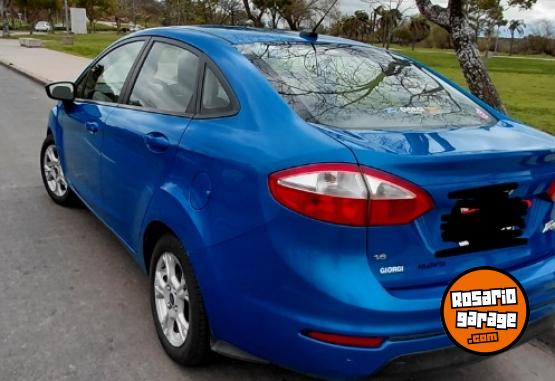 Autos - Ford Fiesta. Kinetic 2014 Nafta 177000Km - En Venta