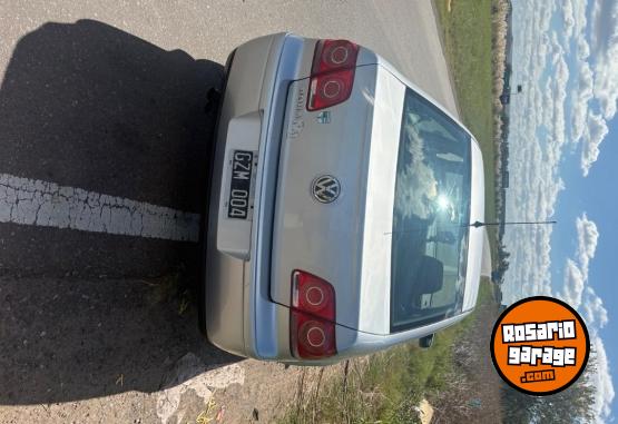 Autos - Volkswagen Bora 2.0 2008 Nafta 230000Km - En Venta