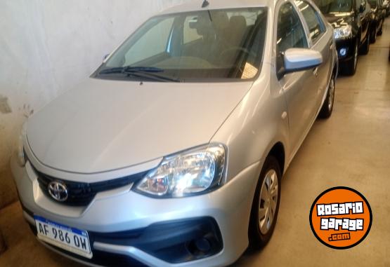 Autos - Toyota Etios 2023 Nafta 51000Km - En Venta