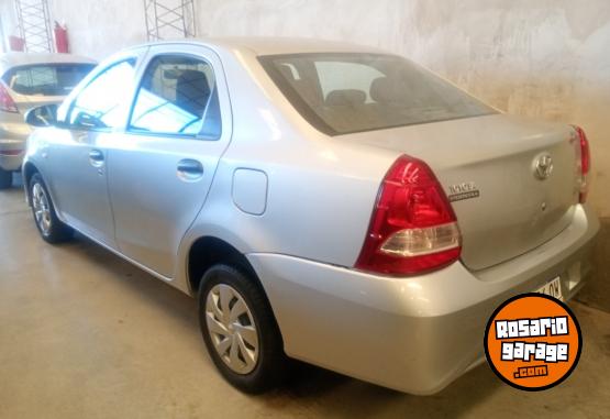 Autos - Toyota Etios 2023 Nafta 51000Km - En Venta